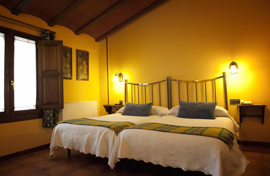 Hostal Santa Agueda Tarazona Szoba fotó