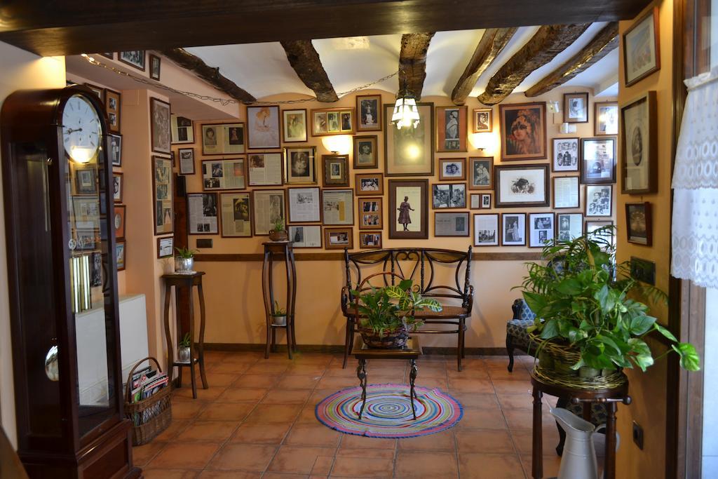 Hostal Santa Agueda Tarazona Kültér fotó